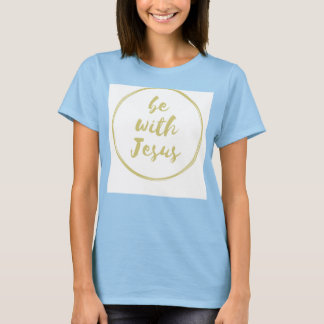 T-shirt fleuri parfait pour toute occasion !