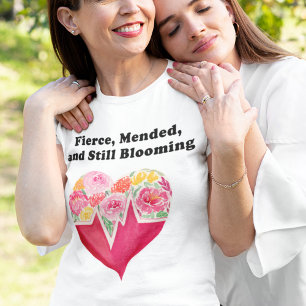 T-shirt Fleurs de cœur farouches, réparées et encore en fl