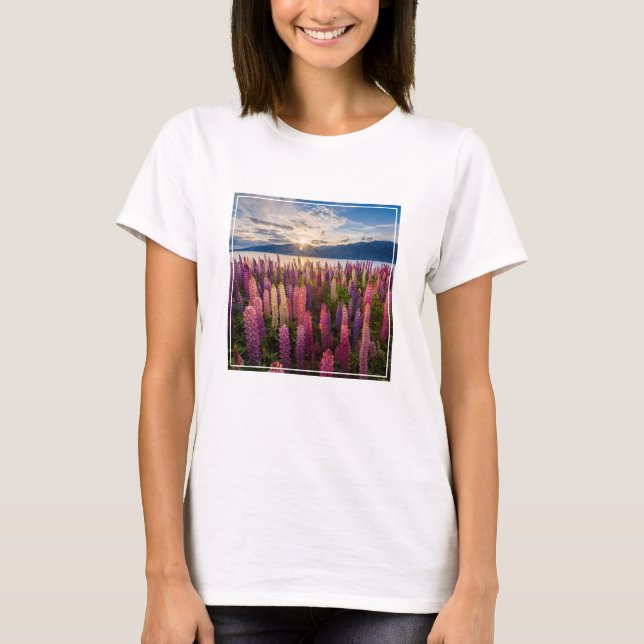 T-shirt Fleurs | Lupines Nouvelle-Zélande (Devant)