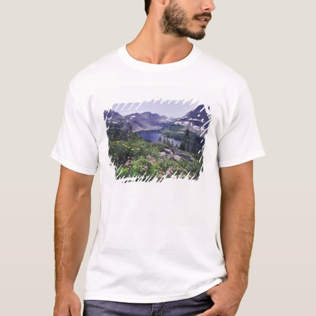T-shirt Fleurs sauvages et lac caché, Shrubby (Devant)