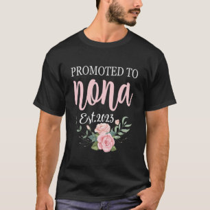 T-shirt Floral Promoted To Nona Est 2023