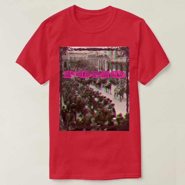 T-shirt FOMO Pink Glitch Vintage rétro (Design devant)