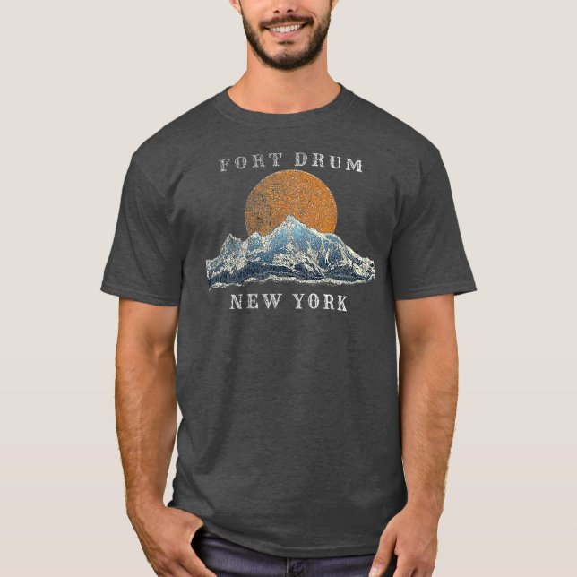 T-shirt Fort Drum New York Mountain Sunset Scene (Devant)