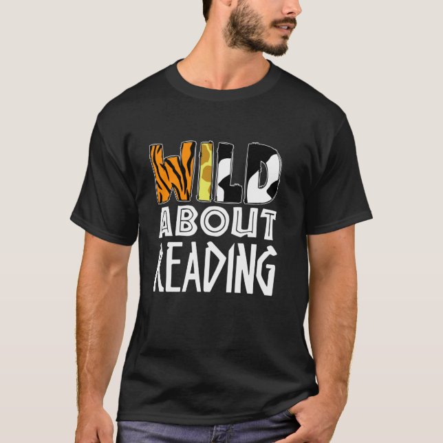T-shirt Fou de lecture Motifs d'animaux (Devant)