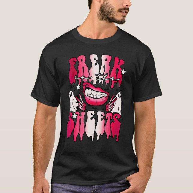 T-shirt Freak In The Sheets  Fantôme d'Halloween 1 (Devant)