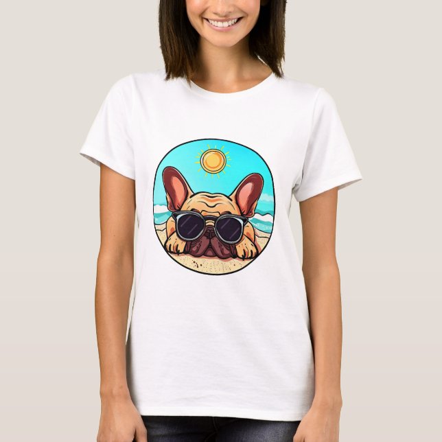 T-shirt Frenchie Profitant De La Plage (Devant)