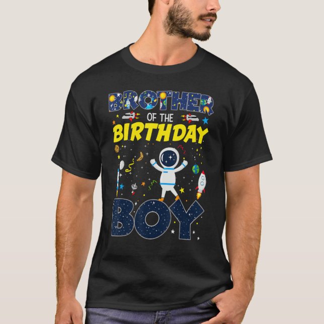 T-shirt Frère De L'Anniversaire Garçon L'Espace Correspond (Devant)