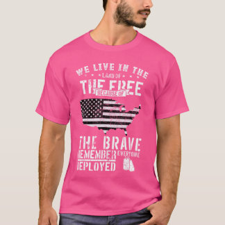 T-shirt Friday Red Remember Everyone Deployed US Flag Mili