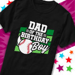 T-shirt Fun Kids Baseball Party Papa of the Birthday Boy<br><div class="desc">Cette conception de fête d'anniversaire de baseball est parfaite pour le père du garçon d'anniversaire à la fête d'anniversaire de base-ball d'un garçon. Idée de fête d'anniversaire pour les enfants qui aiment jouer au baseball, regarder le baseball ou les futurs joueurs étoiles de baseball ! Caractéristiques 'Papa of the Birthday...</div>