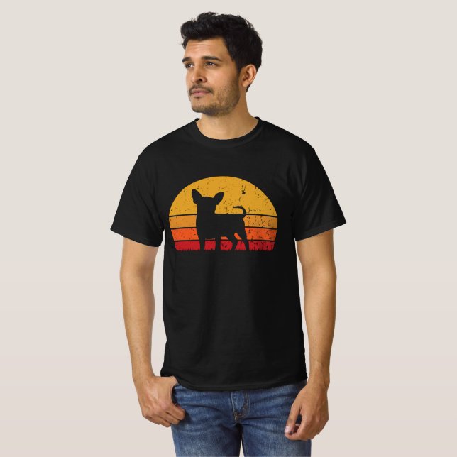 T-shirt Fun Retro Vintage Sunset Chihuahua (Devant entier)