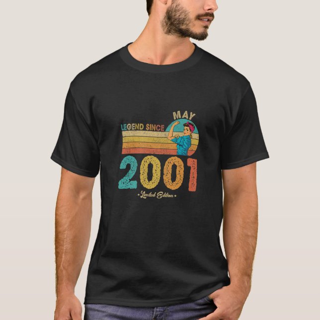 T-shirt Funny 21St Birthday May 2001 (Devant)