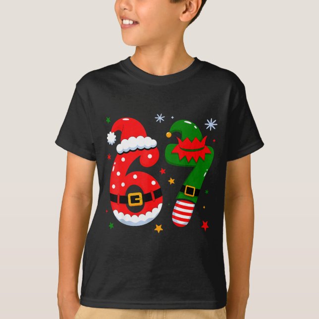 T-shirt Funny 6 7 Six Seven Meme Christmas Santa Elf Coupl (Devant)