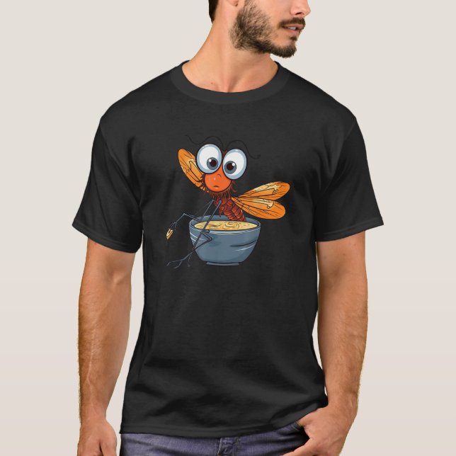 T-shirt funny alert dragonfly caught with hand in soup bow (Devant)
