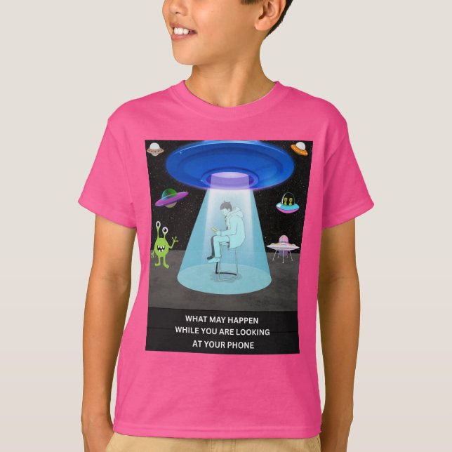 T-shirt Funny Alien Abduction Phone Distraction Sci-Fi (Devant)