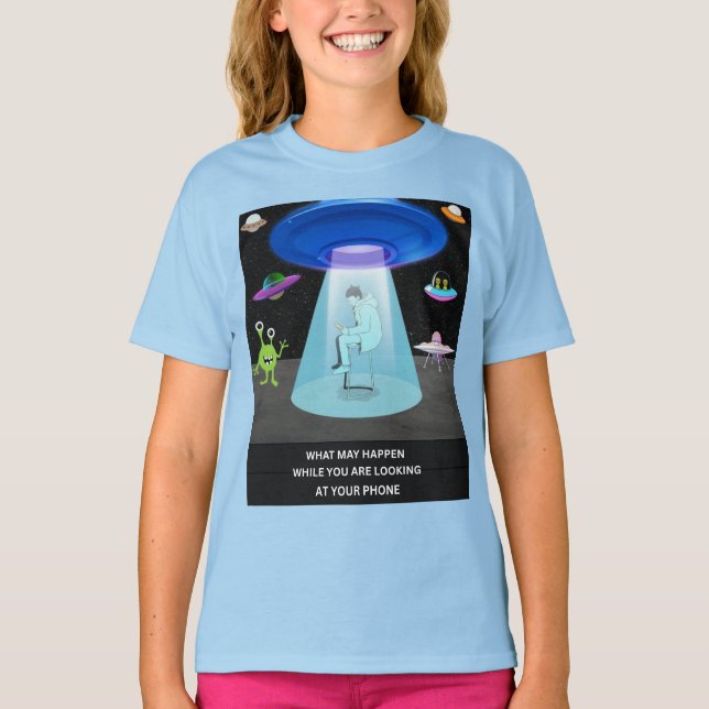 T-shirt Funny Alien Abduction Phone Distraction Sci-Fi  (Devant)