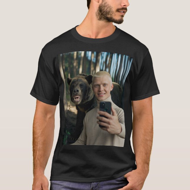 T-shirt Funny Bear Selfie Custom Tee - Trending Now (Devant)