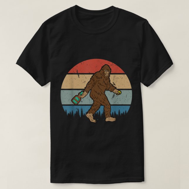 T-shirt Funny Bigfoot Pickleball Design (Design devant)