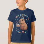 T-shirt Funny Capybara Capy Birthday To Me Party pour enfa<br><div class="desc">Funny Capybara Capy Birthday To Me Party pour le design pour enfants. Ce design d'anniversaire de Capybara amusant comprend un casquette de fête en capybara et tenant un gâteau d'anniversaire avec une bougie,  Idéal pour les enfants,  les filles,  les femmes et les fêtes d'anniversaire.</div>