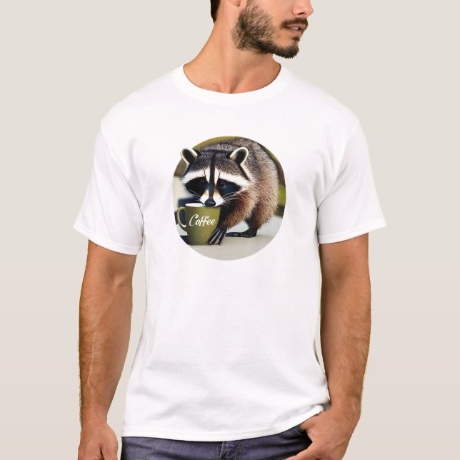 T-shirt Funny Cute Raccoon Drinking Coffee (Devant)