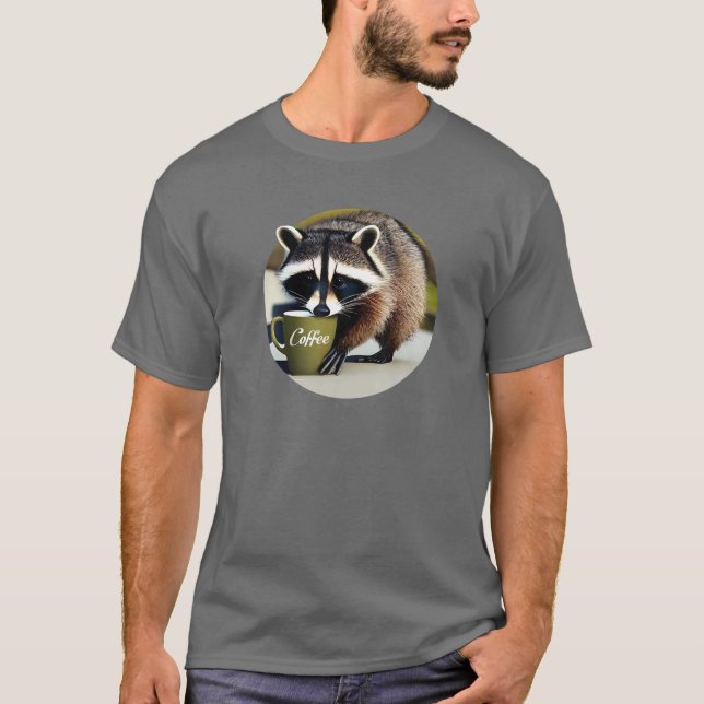 T-shirt Funny Cute Raccoon Drinking Coffee (Devant)