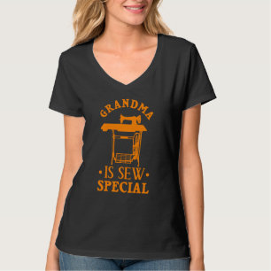 T-shirt Funny Grandma Women Cool Grandmother Sewing Sewer