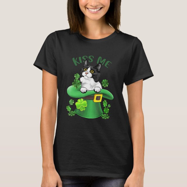 T-shirt Funny Kiss Me Munchkin Cat Shamrock Clover pour St (Devant)