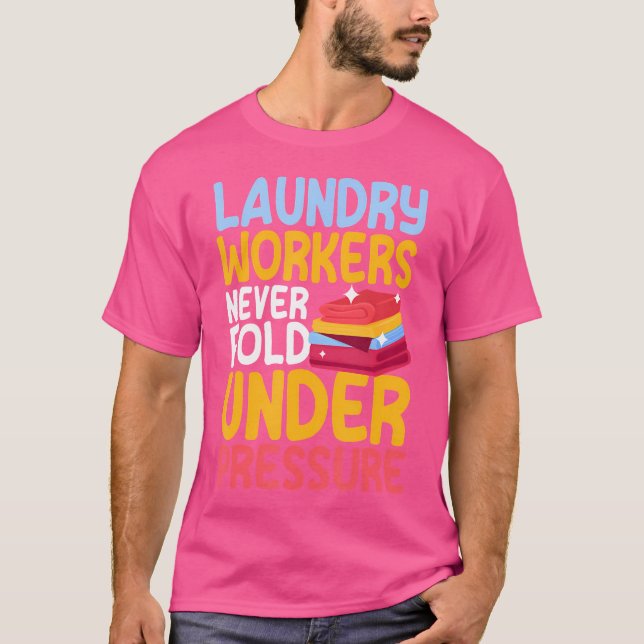T-shirt Funny Laundry Workers Saying Love Linen Folding (Devant)