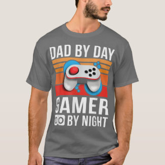 T-shirt Funny Papa by Day Gamer By Night Father
