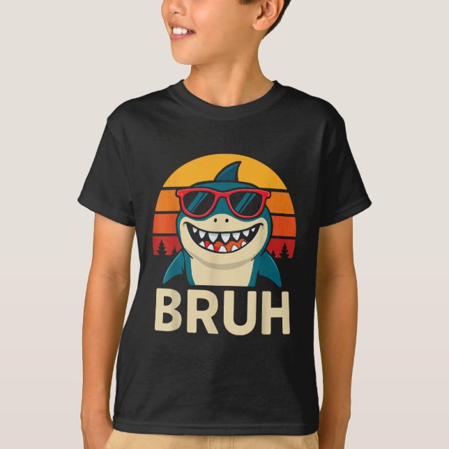 T-shirt Funny Requin Bruh avec Mème Sungles (Devant)
