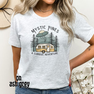 T-shirt Funny Retro Sunset Camper Trailer Alien UFO