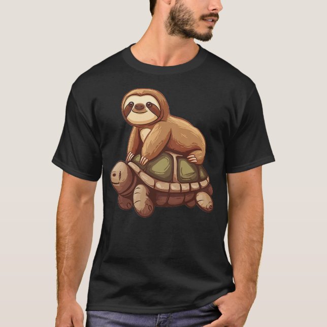 T-shirt Funny sloth riding on a turtle Graphic (Devant)