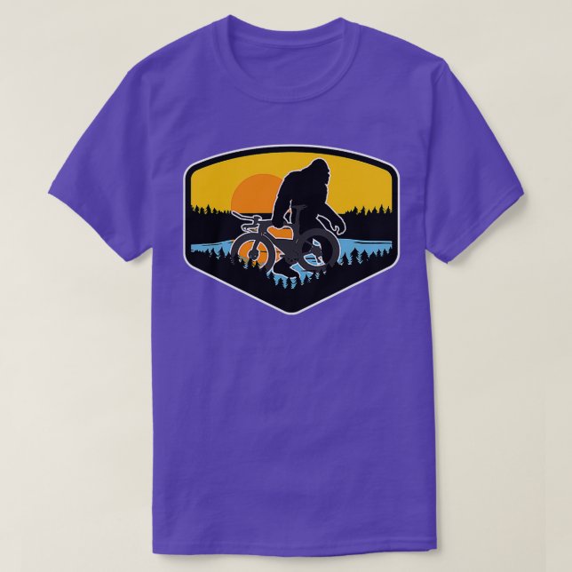 T-shirt Funny Triathlon Bigfoot Mountain (Design devant)