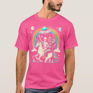 T-shirt Funny Ufo Bigfoot Alien équitation Unicorn Sasquat