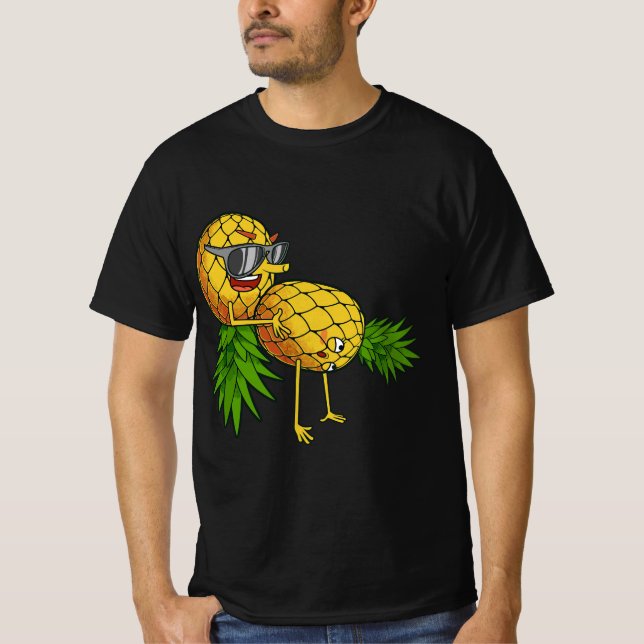 T-shirt Funny Upside Down Pineapple Swinger Gift For Women (Devant)