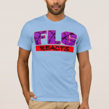 FunnyLilGalRéagit à une chemise de lutte extrême (