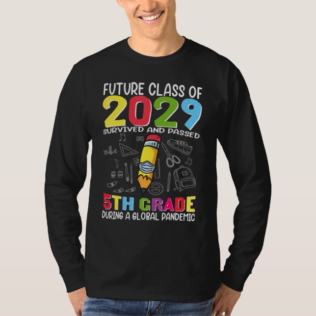 T-shirt Future Class Of 2029 I Survived Passé 5e année G (Devant)