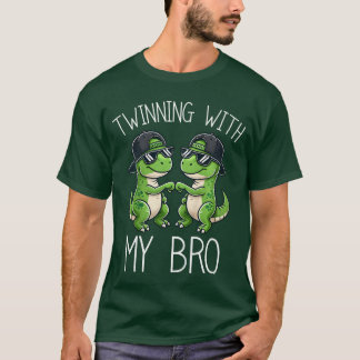 T-shirt gagner avec Mon Frère Re Dinosaurwin Day Spirit We