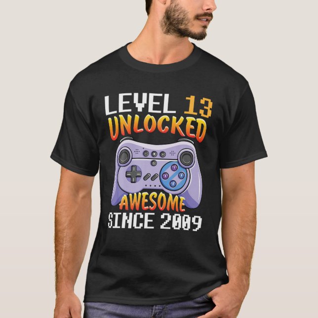 T-shirt Gamer Anniversaire Niveau 13 Ans Vieux Déverrouill (Devant)