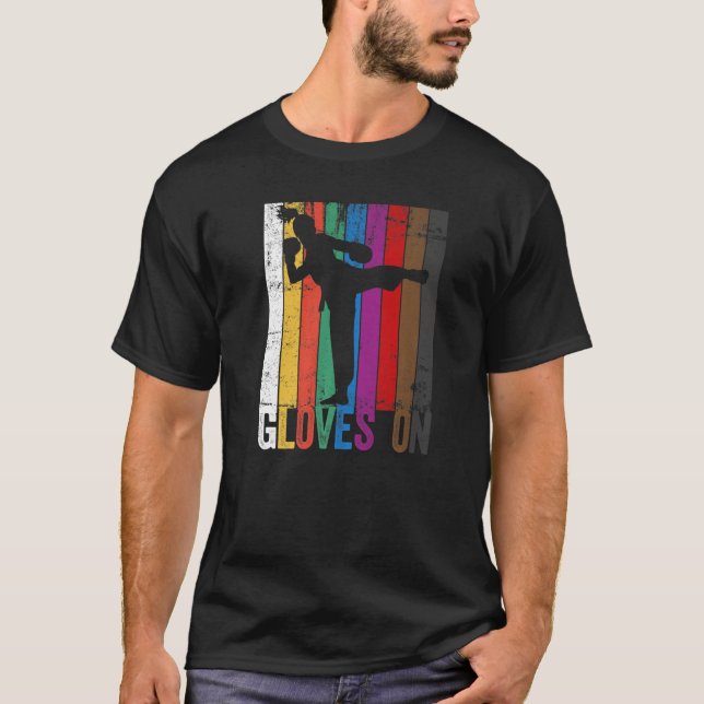 T-shirt Gants Sur Les Ceintures De Classement De Kickboxin (Devant)