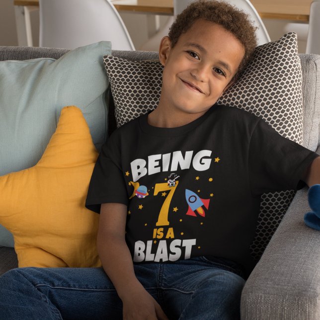 T-shirt garçon d'anniversaire en extérieur 7e (Créateur téléchargé)