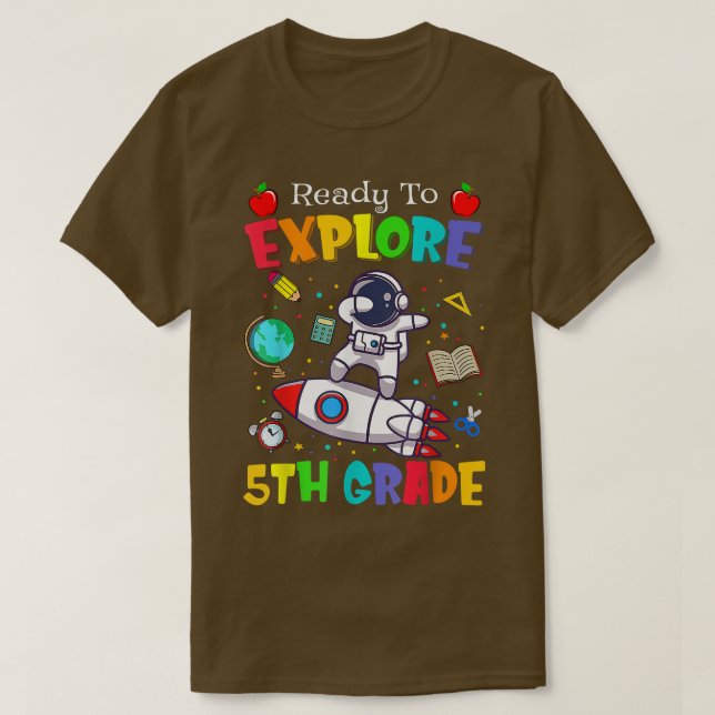 T-shirt Garçons prêts à explorer la 5e année Retour à l'éc (Design devant)