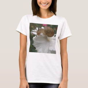 T-shirt Garden Snail et White Carnation Ladies T Shirt