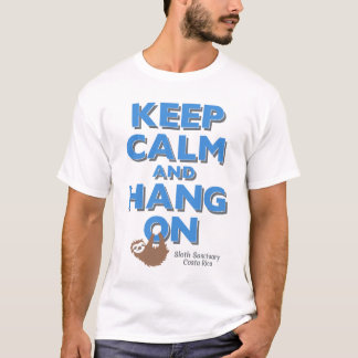 T-shirt Gardez le calme et accrochez sur la pièce en t de