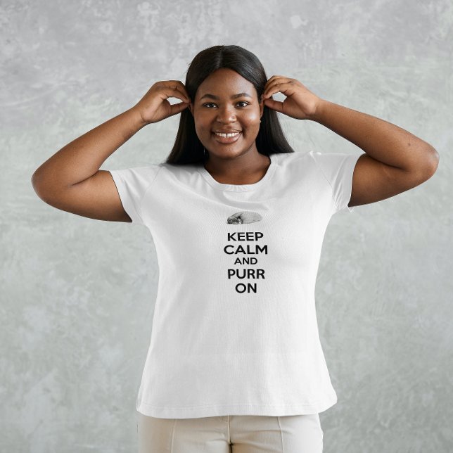 T-Shirt Gardez le calme et la purée sur l'esquisse Sleepin (Créateur téléchargé)