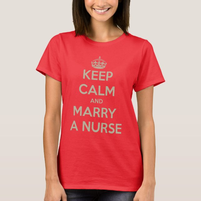 T-shirt Gardez l'infirmière calme (Devant)