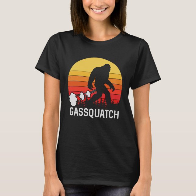 T-shirt GASSQUATCH Bigfoot Retro Design (Devant)