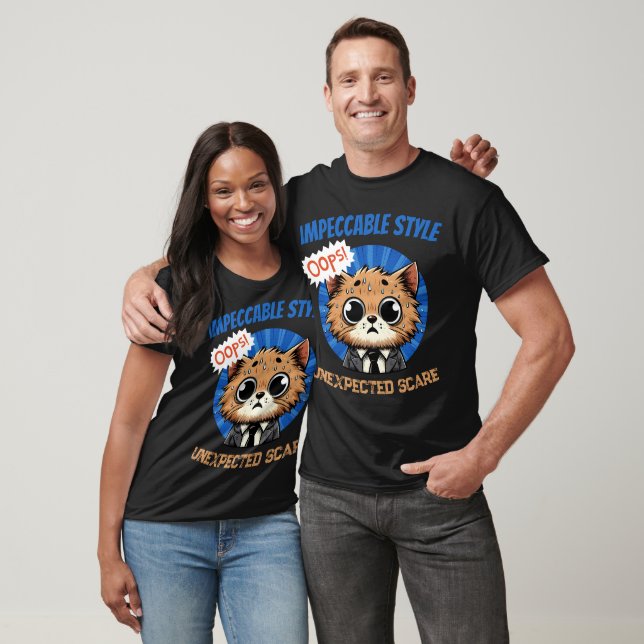 T-shirt gato asustado con traje personalizable  (Unisexe)