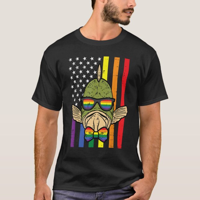 T-shirt Gay Pride Fish US Rainbow Flag Lgbt Patriotic Men  (Devant)