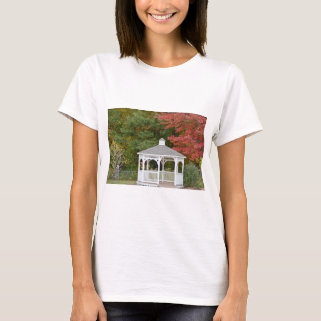 T-shirt Gazebo - Fall View - Nouvelle-Angleterre (Devant)