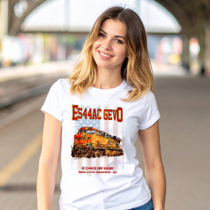 T-shirt GE ES44AC GEVO Locomotive et drapeau américain